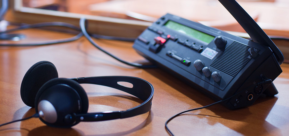 simultaneous_interpreting